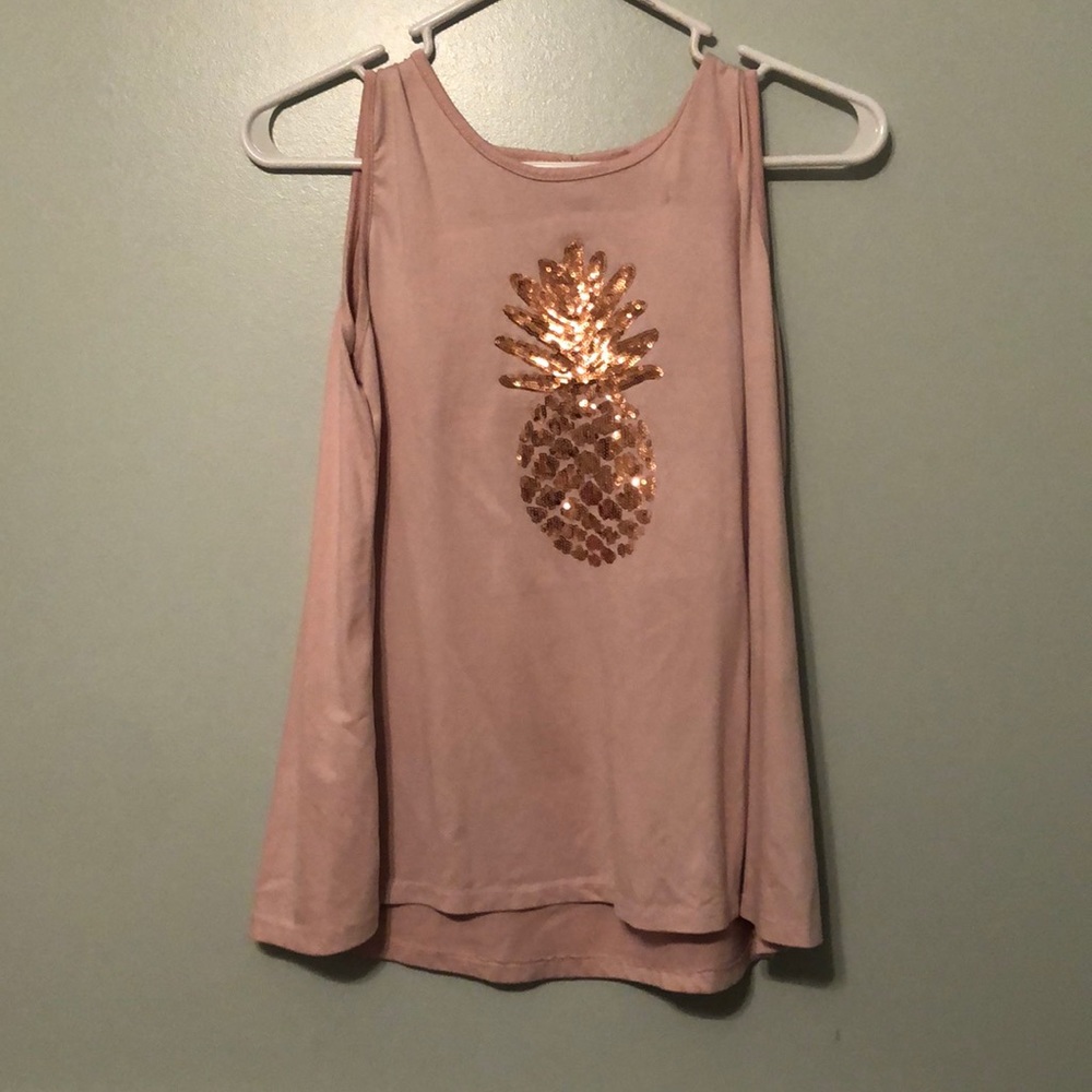 Pineapple shirt